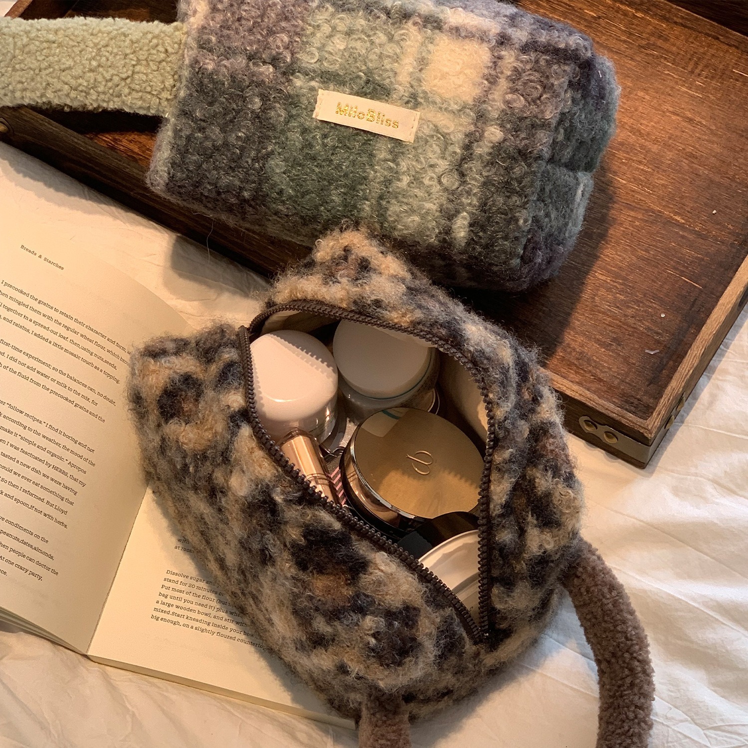 Customized Winter Lamb Fleece  - High Luxury Skincare reseña y precio